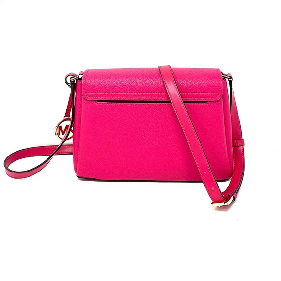 Michael Kors NWT Addison Messenger Bag Pink - Picture 3 of 16